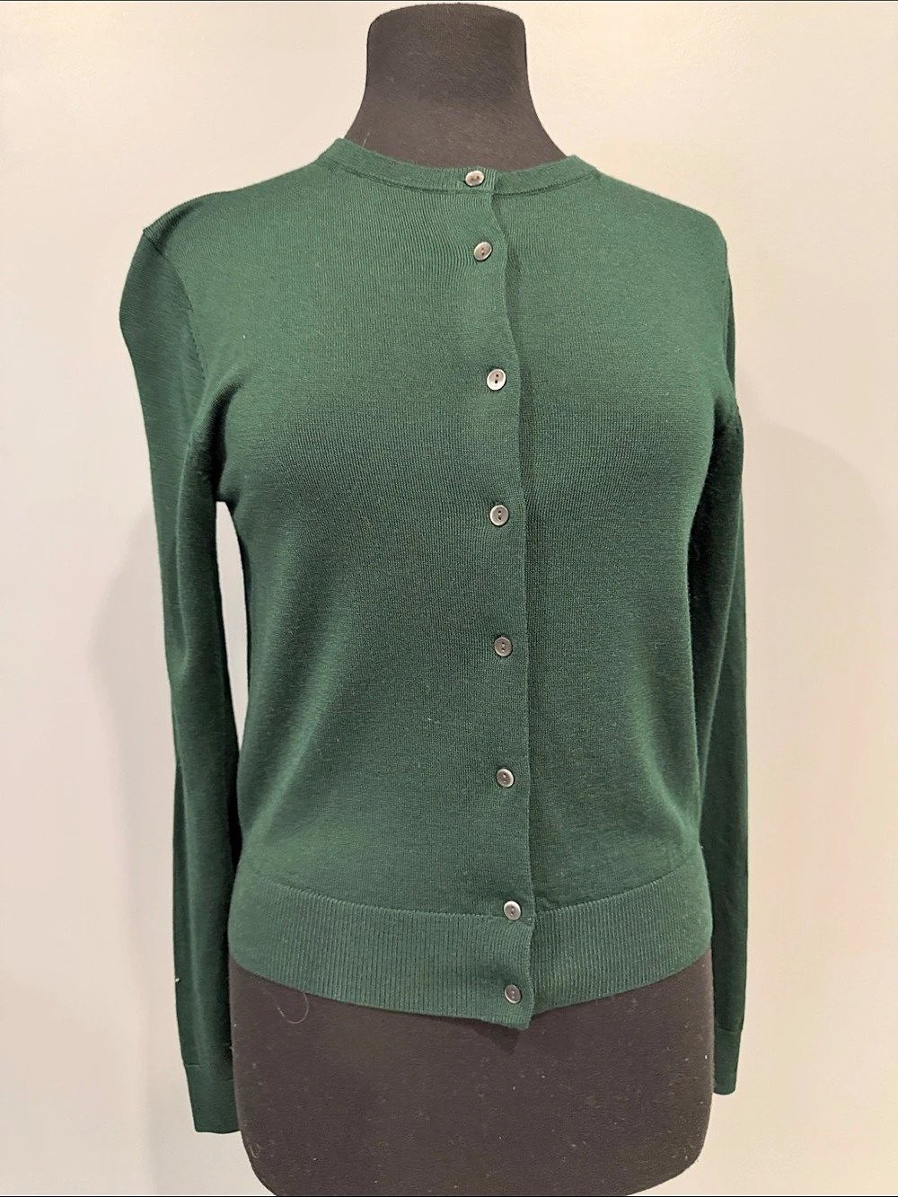 Uniqlo Crew Neck Cardigan in Green Size XS Like New
